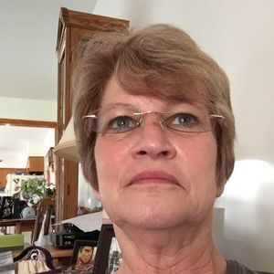 Meet your Posher, Peggy